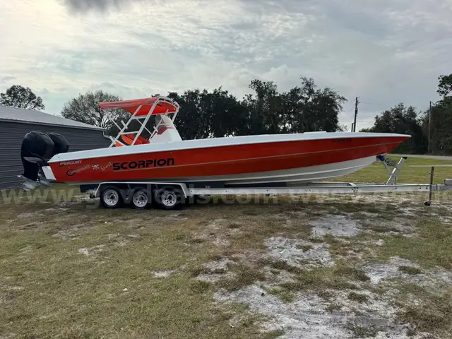 Chris Craft Scorpion 31