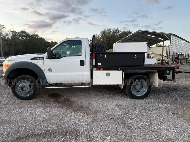 2013 Ford F-550 4x4