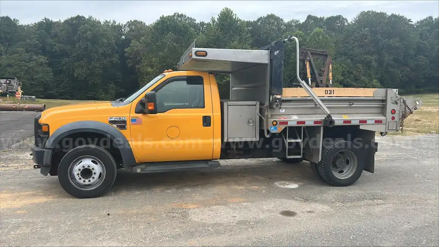 2009 Ford F-450 SD