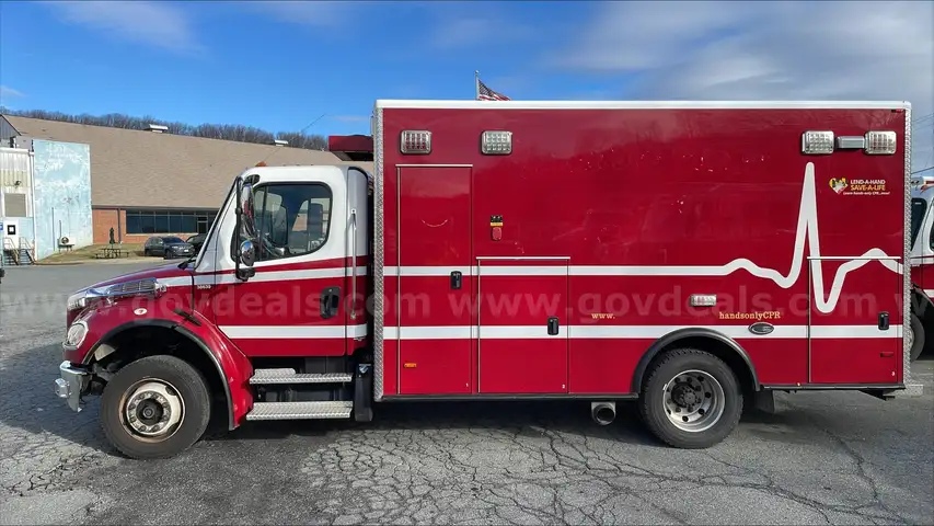 2018 Freightliner M2