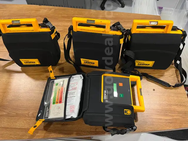 Lot of 4 Lifepack 500 AED