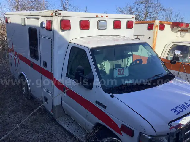 2021 Ford Econoline E-350 Ambulance