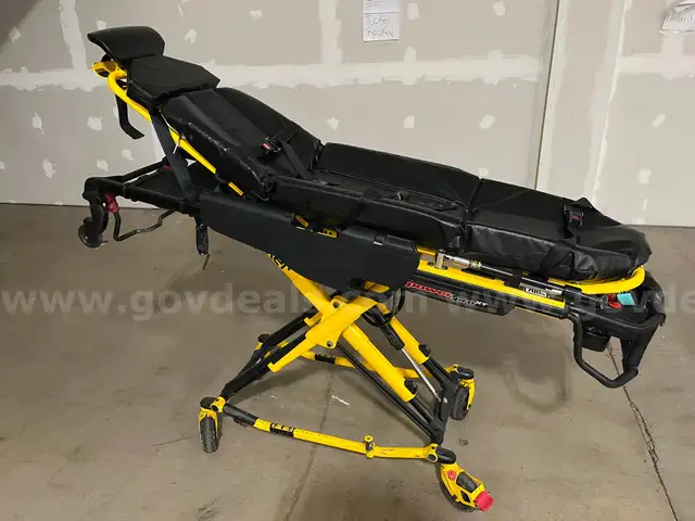 Stryker 6500 XPS XT Power-Pro EMS Stretcher