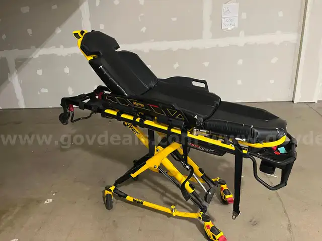 Stryker 6500 XPS XT Power-Pro EMS Stretcher