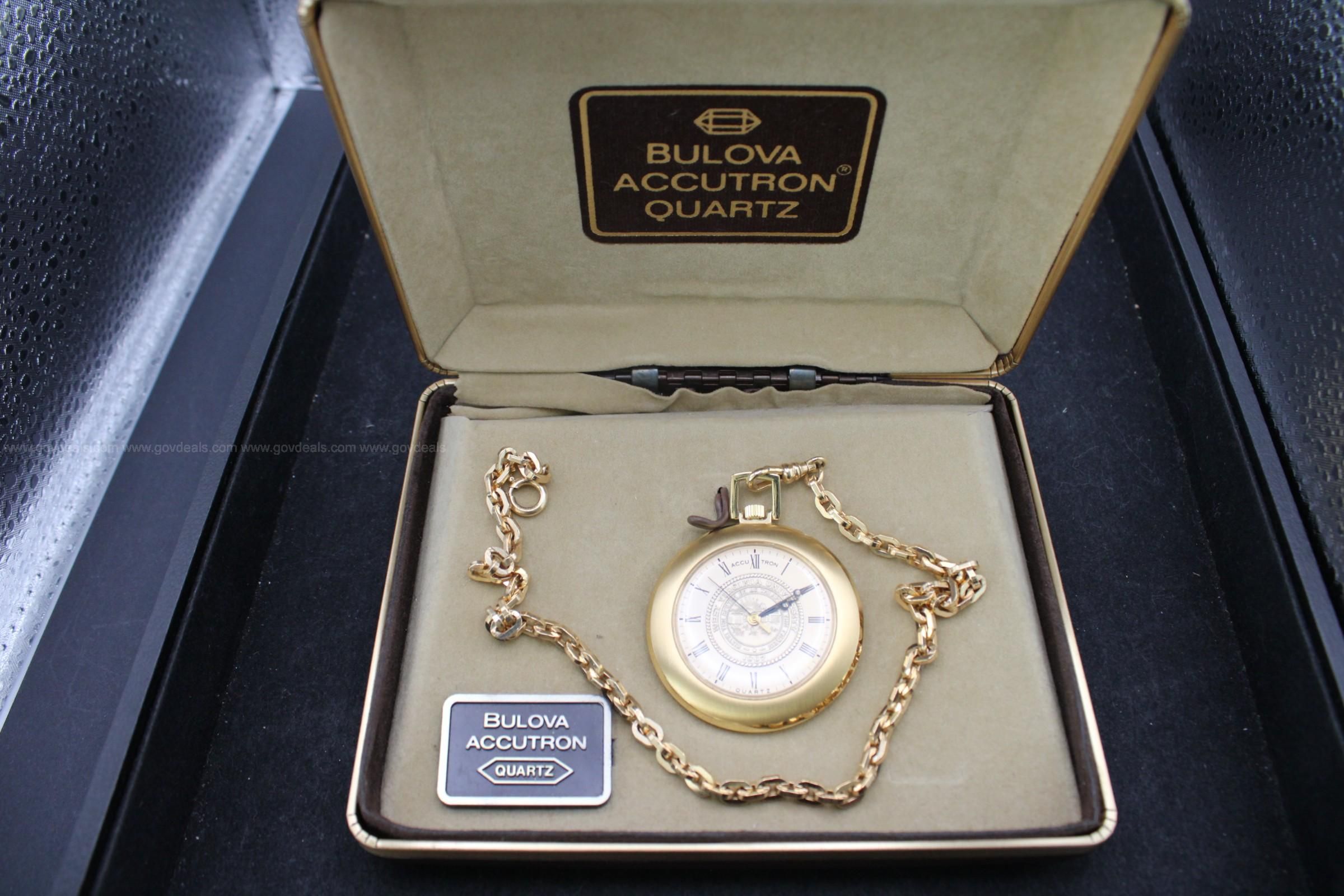 Accutron quartz pocket outlet watch