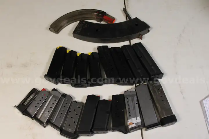 Lot of (21) Misc Magazines