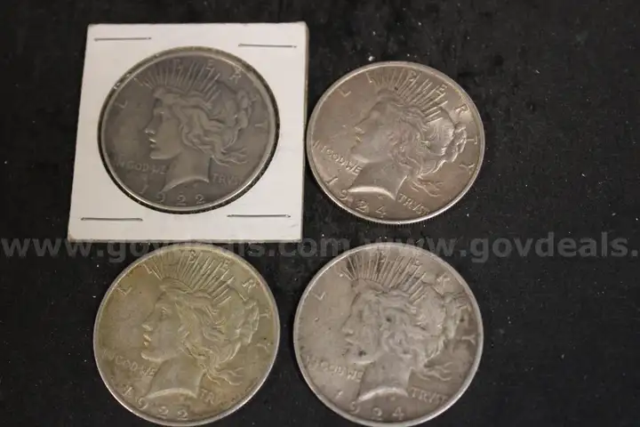 Lot of (13) US COINS