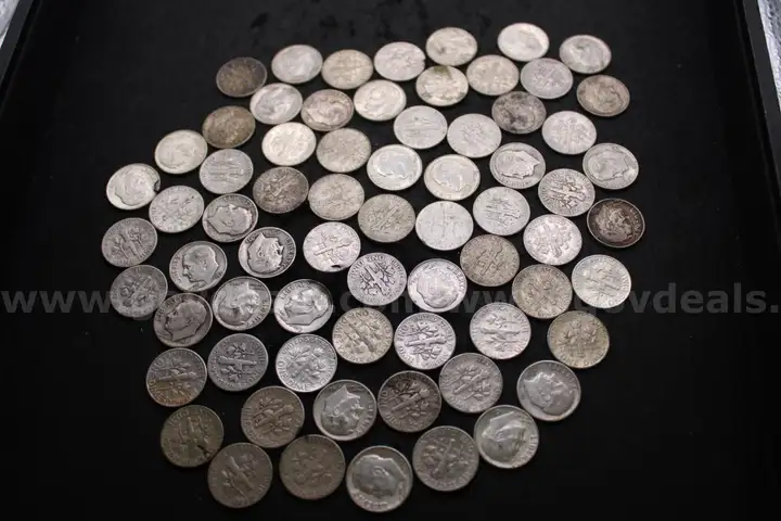 Lot of (116) Dimes &#x26; Nickles