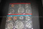 Lot of (5) US MINT SETS