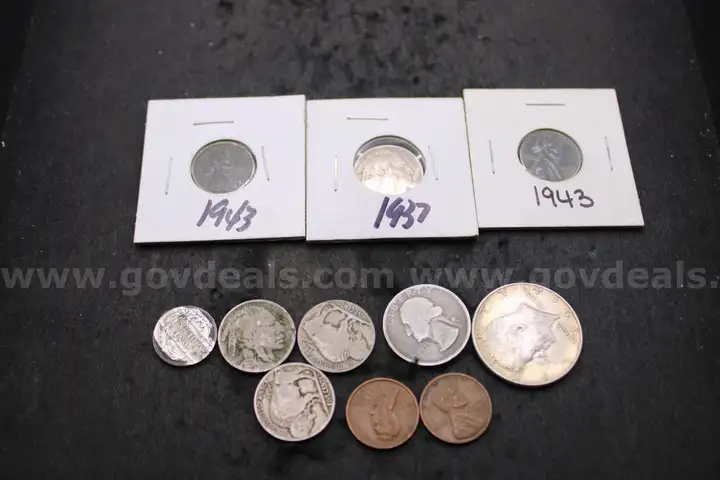 Lot of (11) US Coins &#x26; (2) Foreign Coins