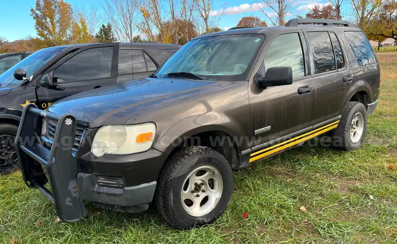 2006 Ford Explorer **Tow Away**