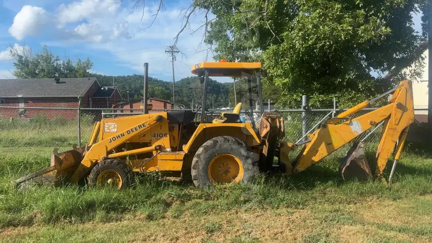 John Deer Backhoe 1990s model