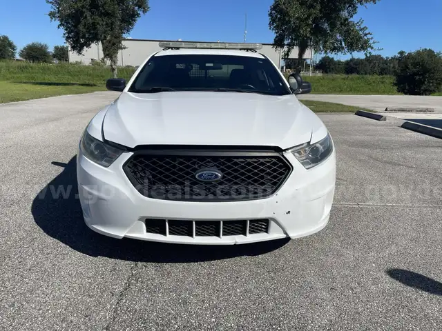 2016 Ford Taurus