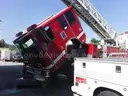 1999 SMEAL LADDER TRUCK