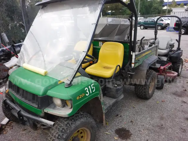 2009 JOHN DEERE GATOR 620