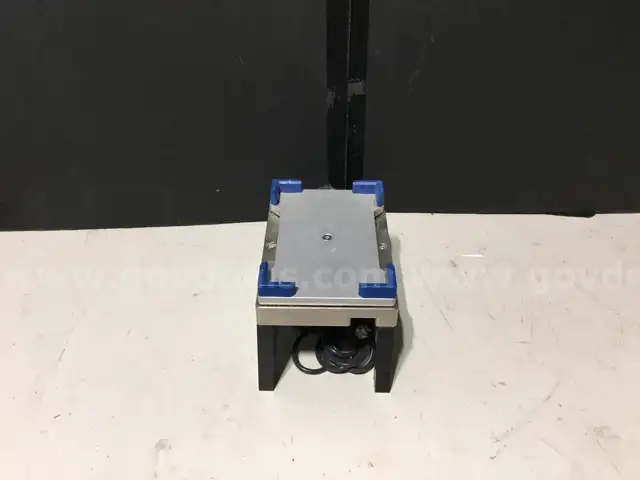 THERMO ELECTRON TELESHAKE MAGNETIC SHAKING SYSTEM