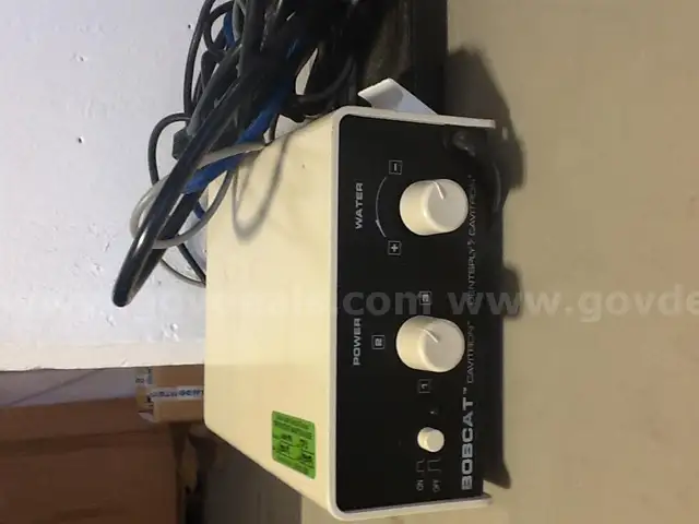 DENTSPLY BOBCAT CAVITRON ULTRASONIC SCALER