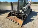 84&#x201D; HYDRAULIC WINCH BUCKET FOR A SKID STEER