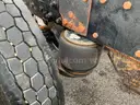 2001 Peterbilt 330 ( VIDEO ATTACHED)
