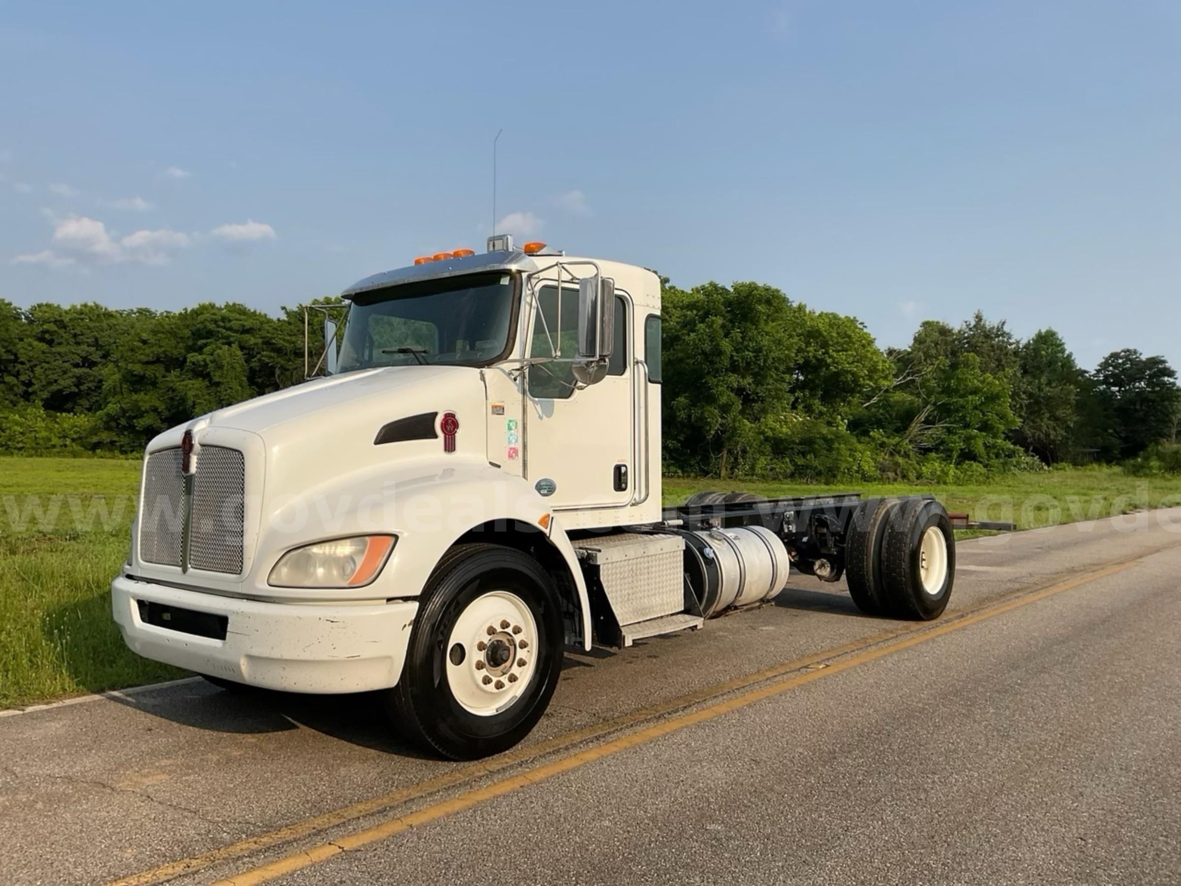 Photo of a 2015 Kenworth T300