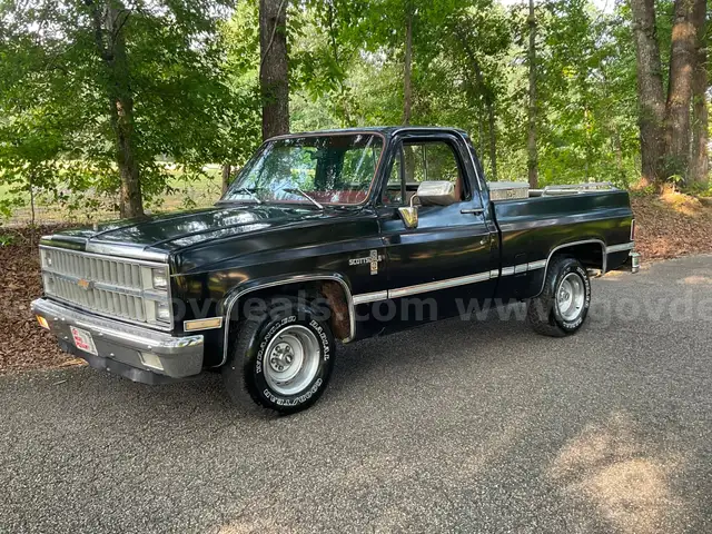 1982 Chevrolet C/K 10 Short Bed  Classic Truck.