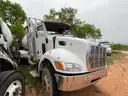 2007 Peterbilt 335