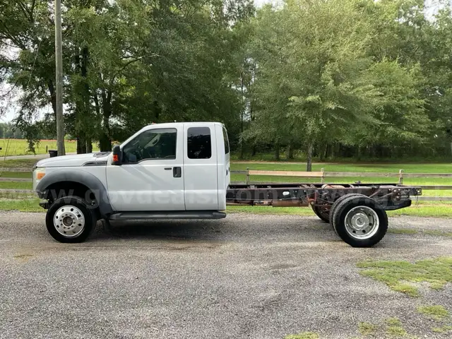 2011 Ford F-550 4 Wheel Drive