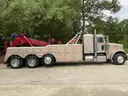 2010 Peterbilt 367 50 Ton Miller Wrecker/Tow Truck