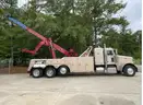2010 Peterbilt 367 50 Ton Miller Wrecker/Tow Truck