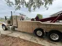 2010 Peterbilt 367 50 Ton Miller Wrecker/Tow Truck