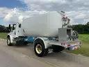 2016 Freightliner M2 106 Medium Duty Cummins/ Automatic