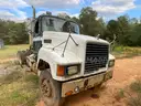1997 Mack CH613