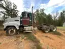 1997 Mack CH613