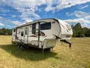 2013 Keystone Copper Canyon 275FWBHS Camper/ Travel Trailer