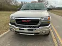2004 GMC Sierra 2500HD SLE Ext. Cab Long Bed 2WD