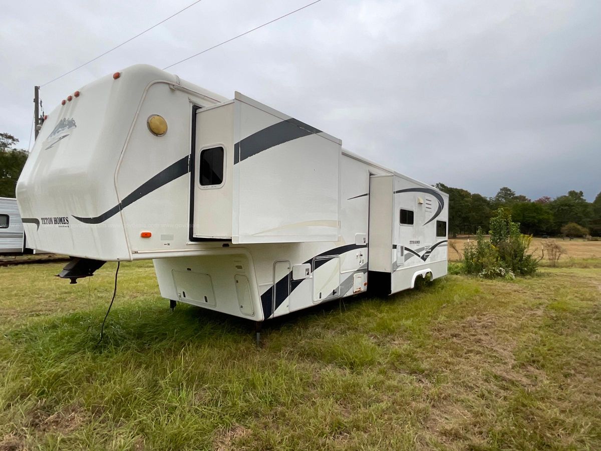 Teton 5th Wheel Floor Plans | Floor Roma