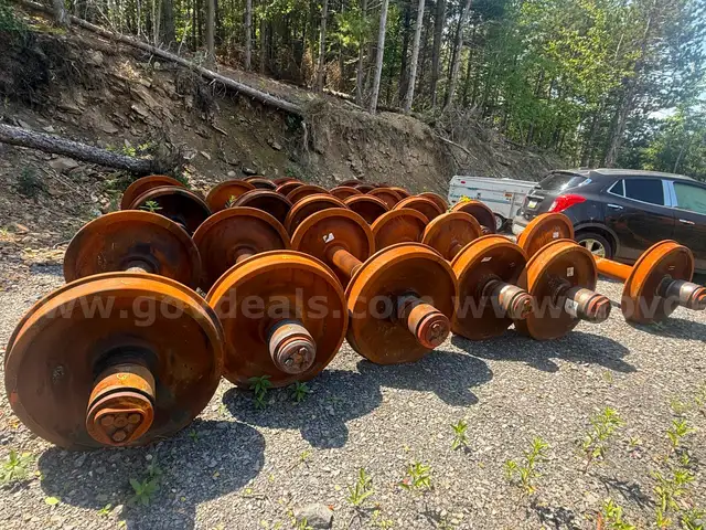 (16) COMPLETE RAILROAD WHEEL AXLE AND BEARING SETS