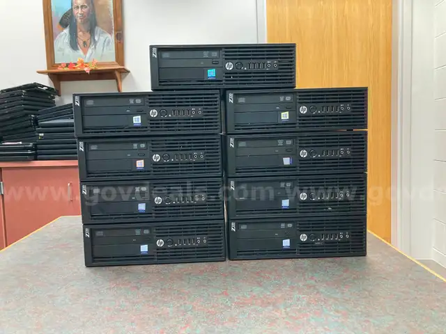 Lot of 9 Z220 Workstation (For Parts)