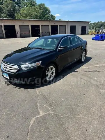 2016 Ford Taurus