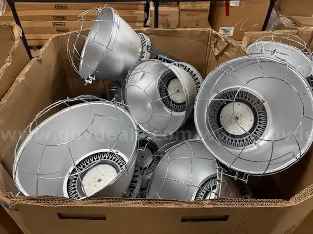 Light Fixtures (Containter #7)