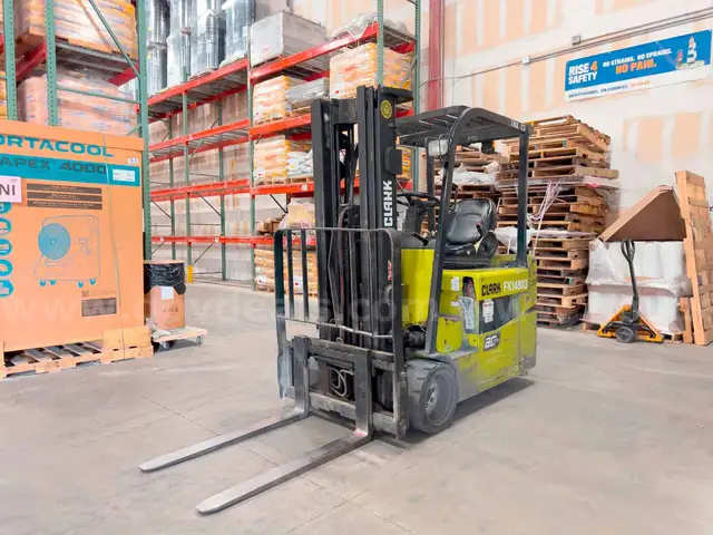 2014 Clark TMX25 5000 Lb Electric Forklift