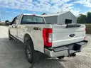 2018 Ford F-350 Super Duty XL 4x4 Crew Cab Pickup