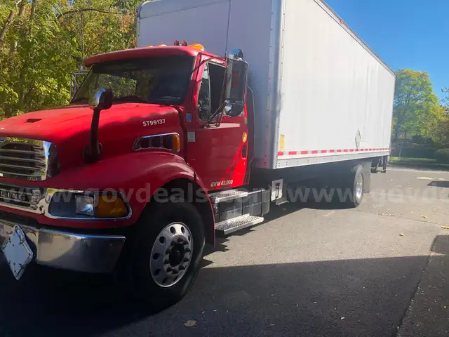 2002 Sterling M7500 Box Truck
