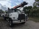 2014 Freightliner 108SD 6x4 23 Ft Flatbed Truck w/ Cleasby FBR-6-36 Conveyor