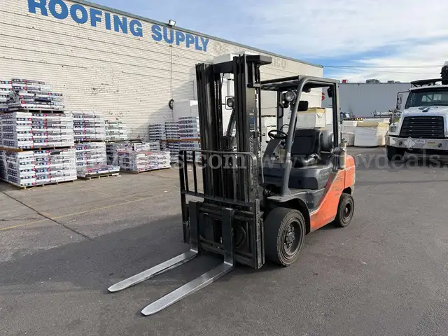 2012 Toyota 8FGU30 Pneumatic Tire Forklift