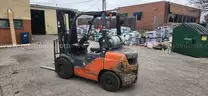 2013 Toyota 8FGU30 Pneumatic Tire Forklift