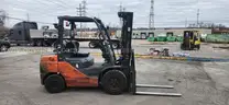 2013 Toyota 8FGU30 Pneumatic Tire Forklift