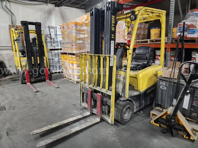 2015 Hyster J40XNT Electric Forklift-Inoperable