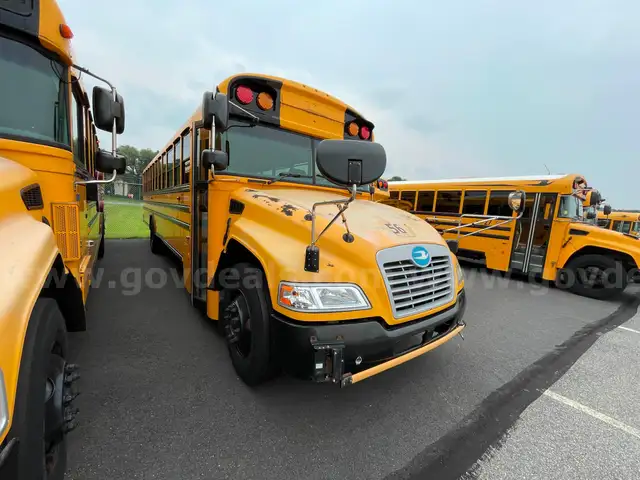 2015 Blue Bird Vision 72 Passenger Bus