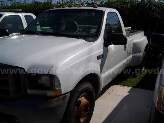 2004 Ford F-350 SD